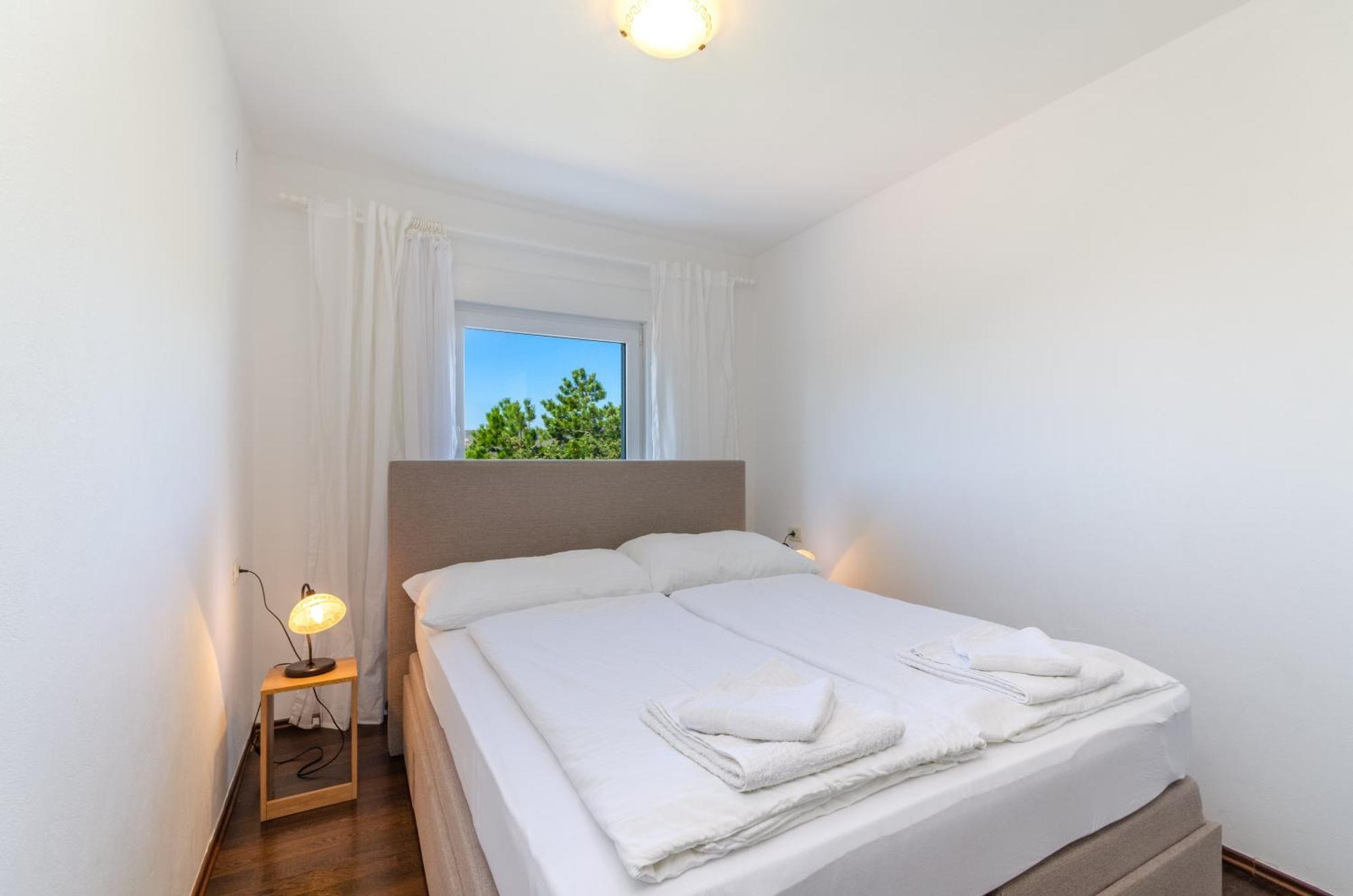 Seaside Guesthouse By Jr City Apartments Jadranovo Zimmer foto