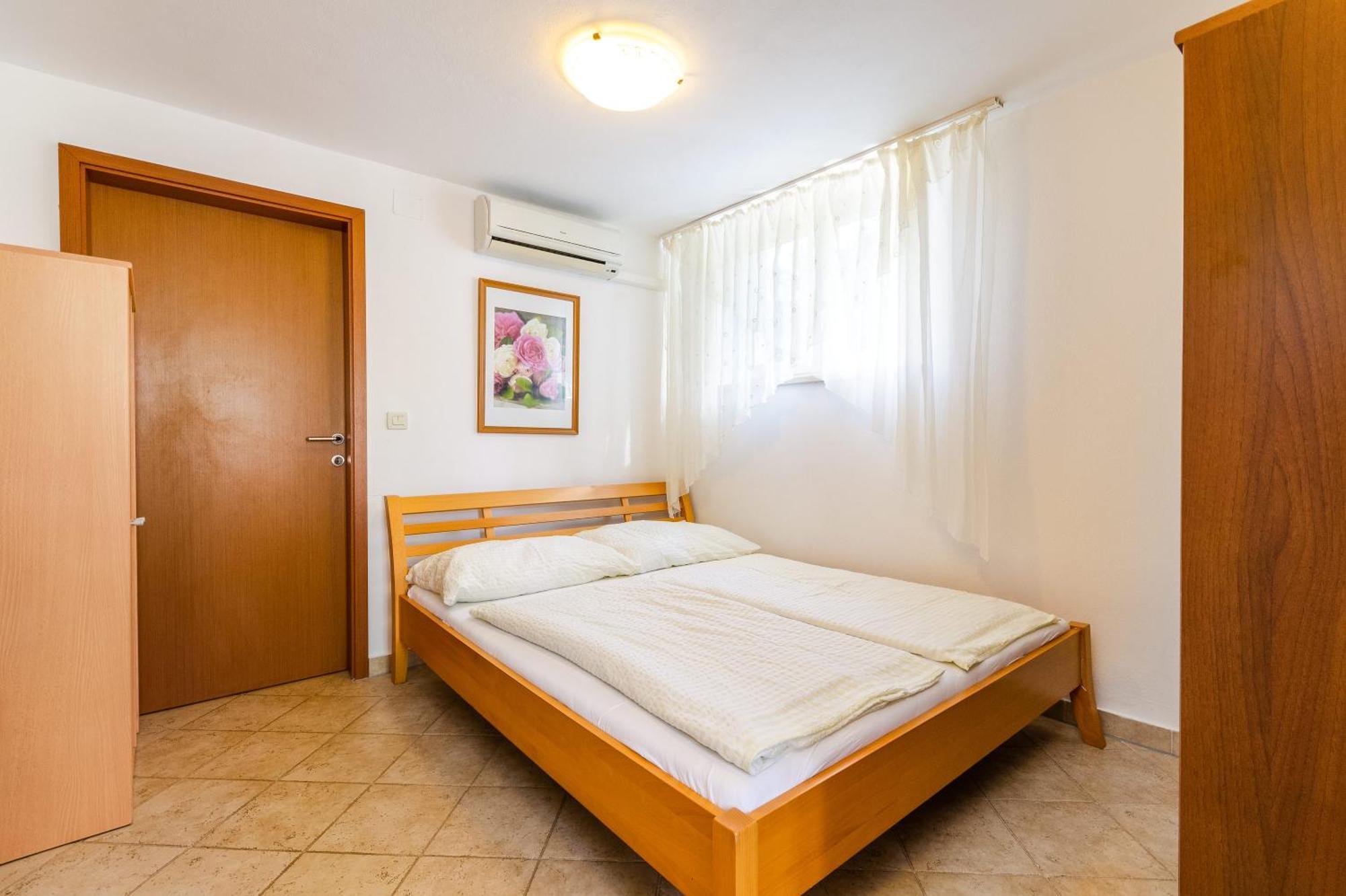 Seaside Guesthouse By Jr City Apartments Jadranovo Zimmer foto